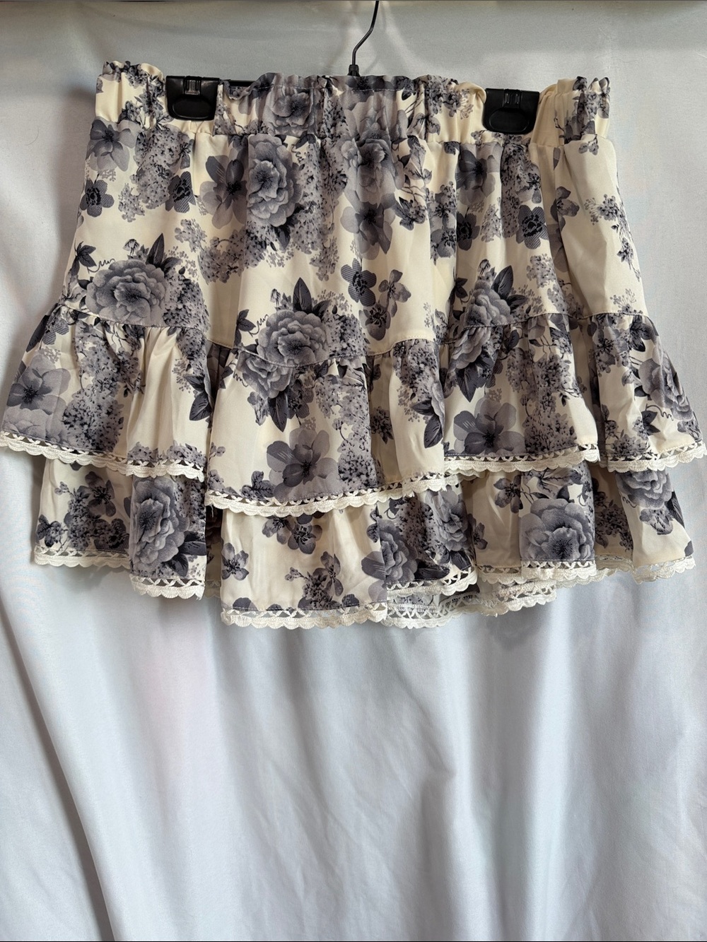 Tiered Floral Ruffle Skirt - Cream with Gray Floral